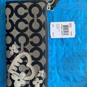 Coach poppy wristlet/wallet